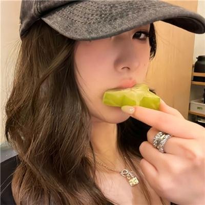 镇巴女子